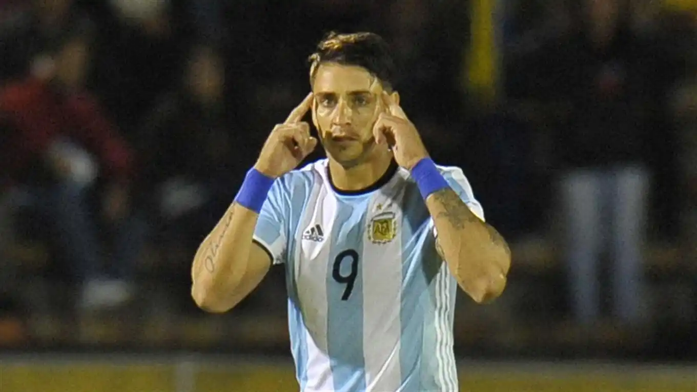 De la mano de Zampedri, Atlético Tucumán clasificó en Ecuador