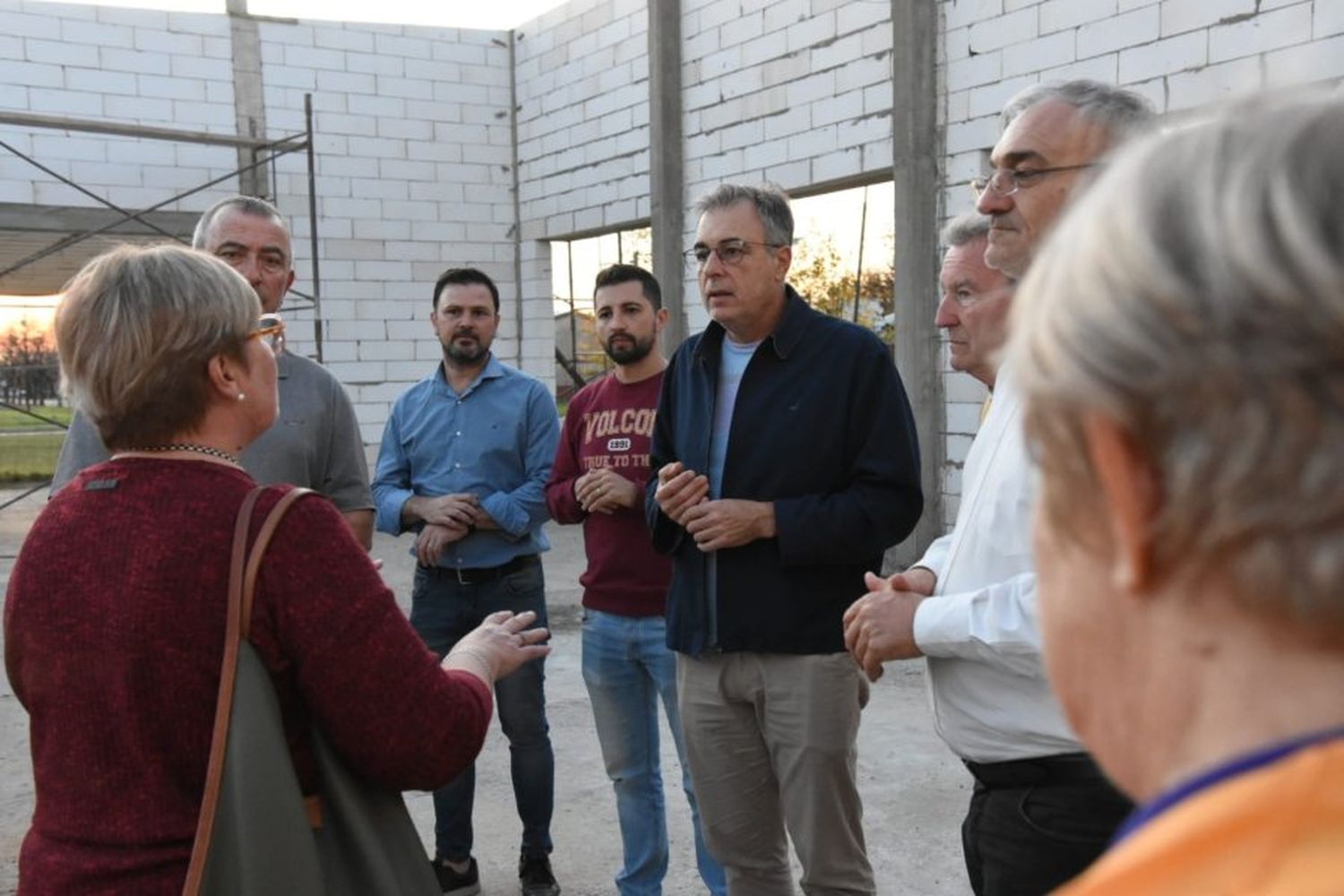 Luis Castellano recorrió el Centro de Día que construye el Club de Leones