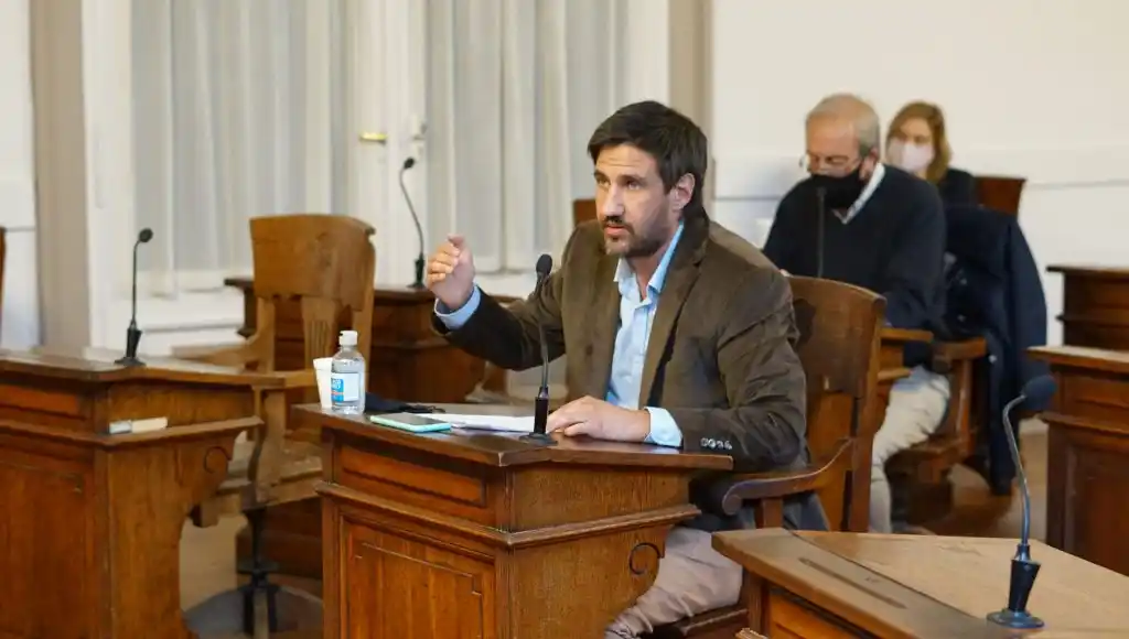 Aprobaron otro desembolso de 600 mil pesos para los testeos de Virología