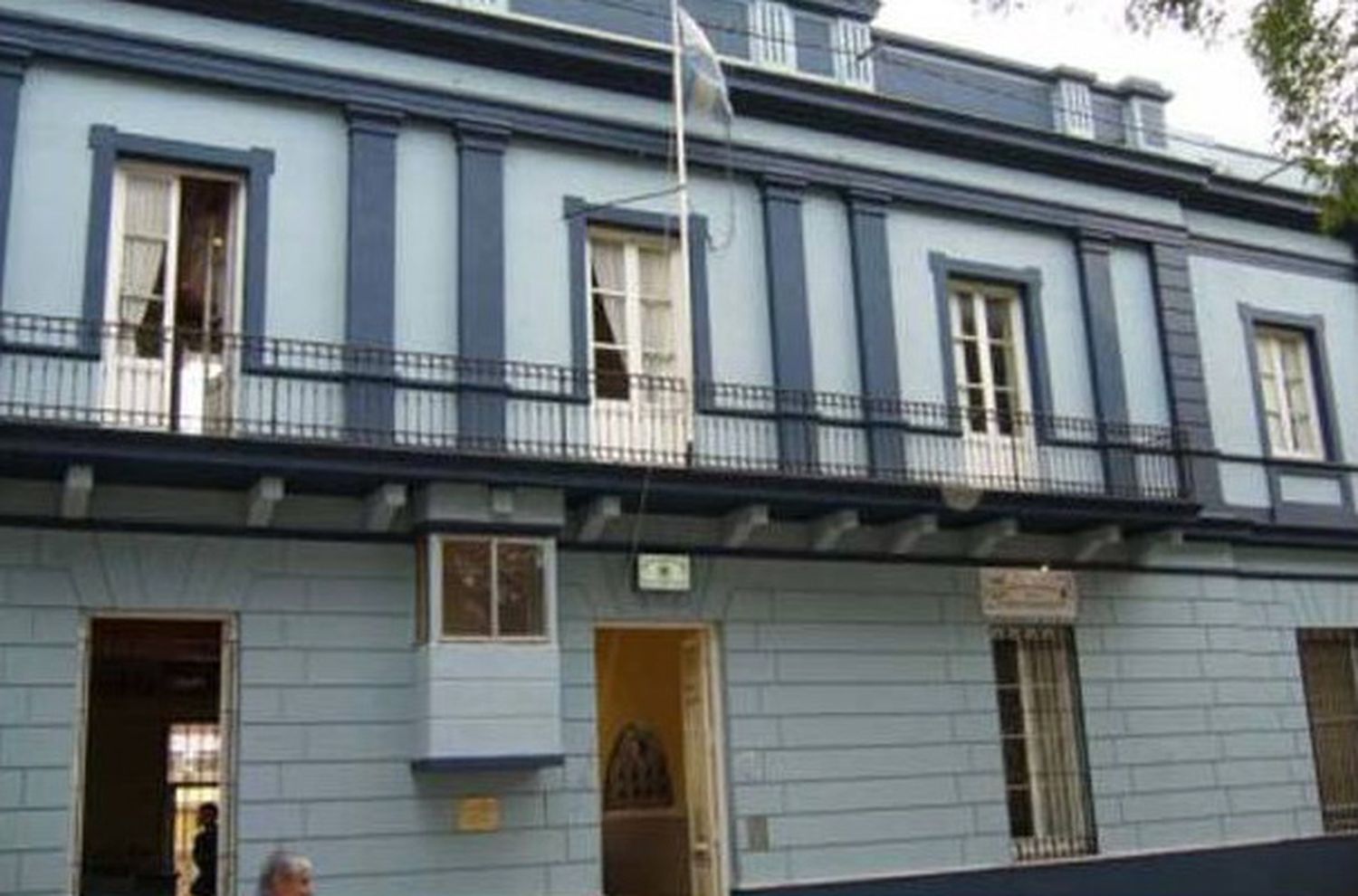 Robaron en casas, comercios y un campo de Rosario del Tala