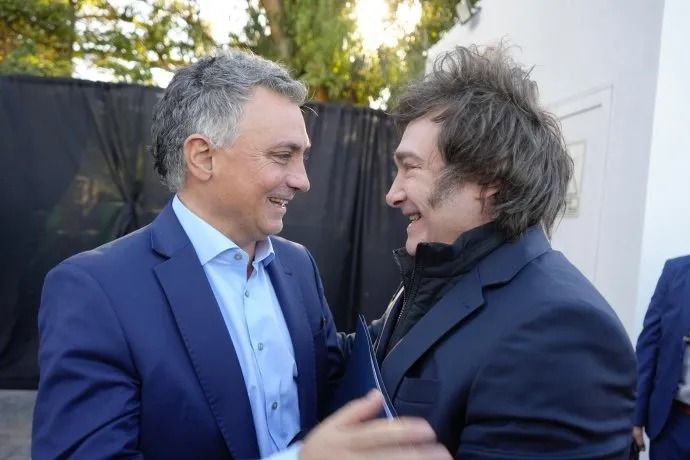 El armador libertario se prepara para la contienda electoral.