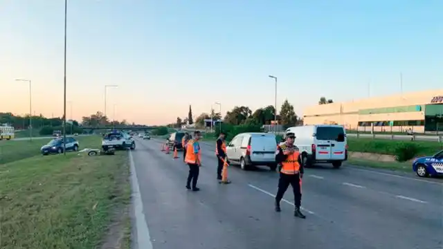 Motociclistas corrían una picada, chocaron y uno murió