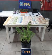 Detuvieron a un hombre luego de un allanamiento antidroga en El Tropezón