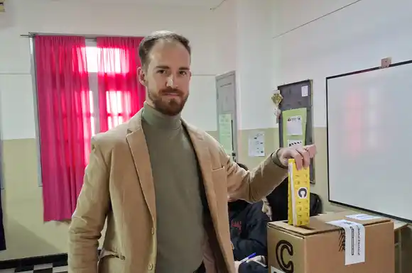 Bryan J. Mayer: “Marcamos un punto de inflexión respecto a la política tradicional en el Departamento”