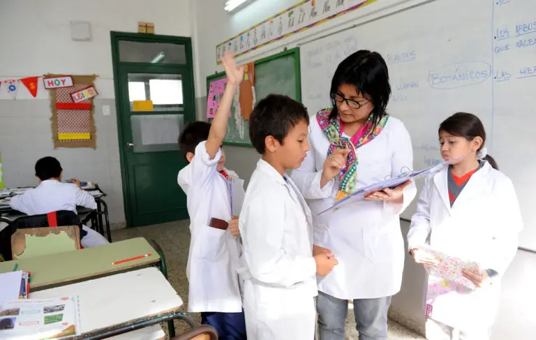 Solo el 43% de los alumnos llega a sexto grado con los aprendizajes necesarios