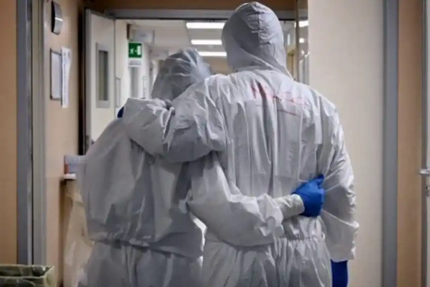 Otro día de cifras record: más de 12 mil contagios y 245 nuevos fallecidos