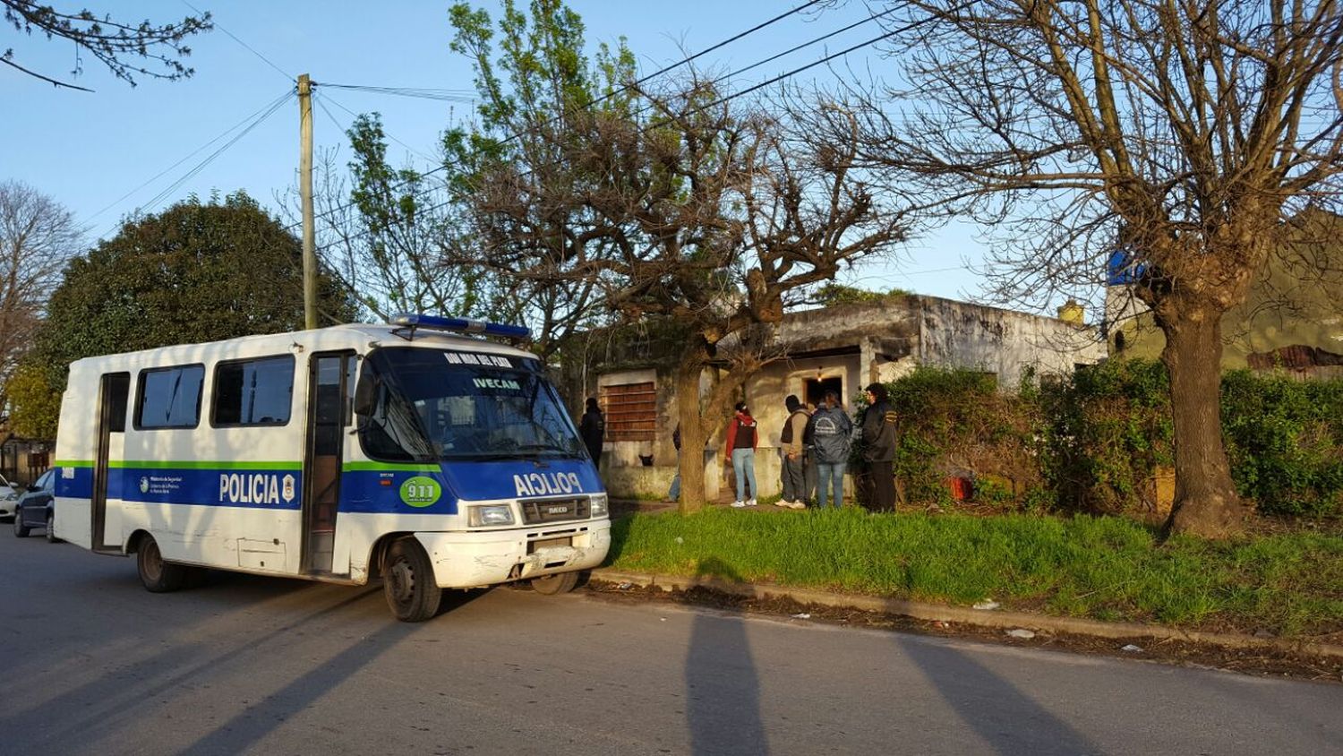 Desbaratan a una banda que asaltaba viviendas