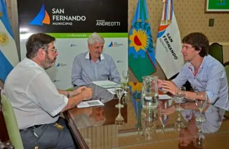 San Fernando: Andreotti entregó el segundo subsidio a la Parroquia Nuestra Señora de Aránzazu