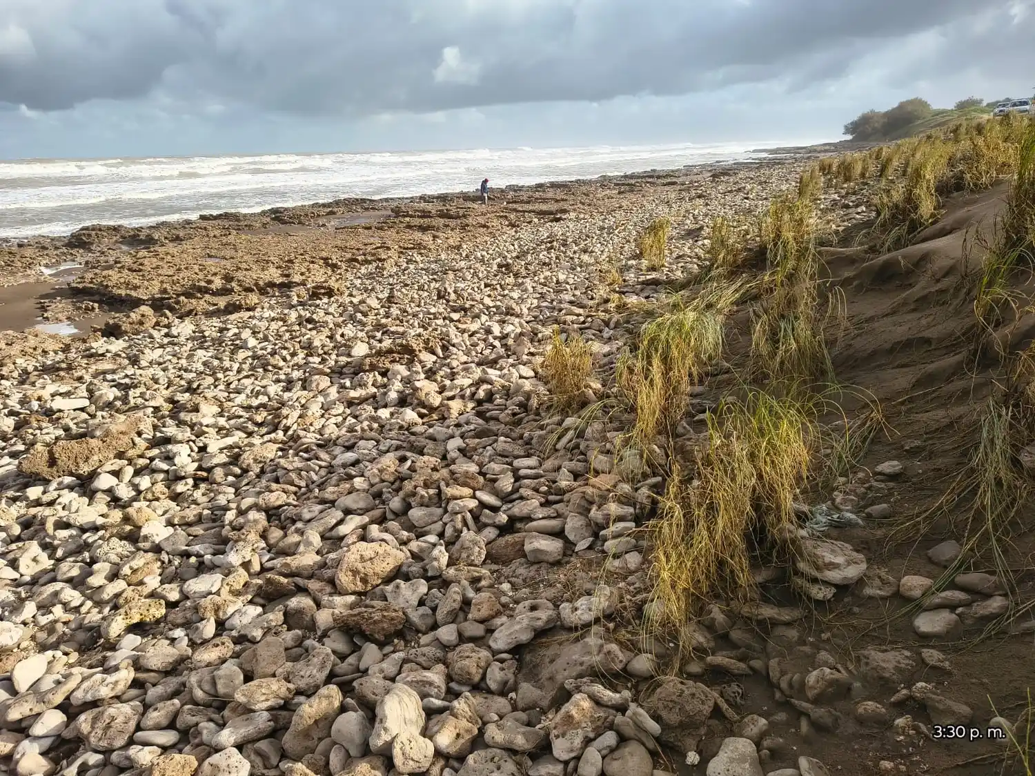 El sector viene perdiendo arena hace años, y los fenómenos meteorológicos recientes potenciaron el daño a la calidad de playa