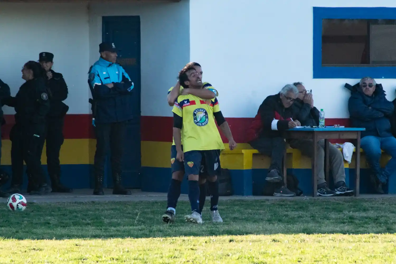 Unión es el líder en Segunda
