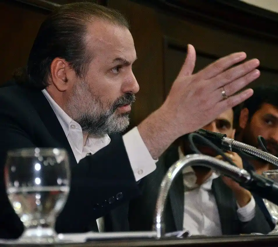 Ajuste en la política: Susbielles afirmó que la reforma en las jubilaciones de empleados del Bapro es “una ley regresiva"