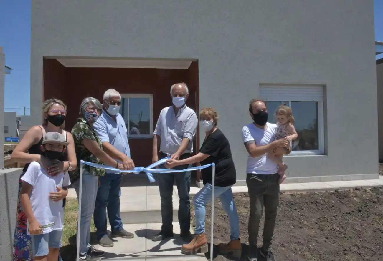 Mujeres sin Techo entregó 12 nuevas viviendas y se prepara para construir 24 más en 2021