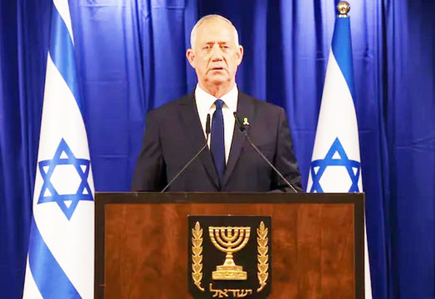 El ministro centrista israelí Benny Gantz renuncia al gobierno de Netanyahu