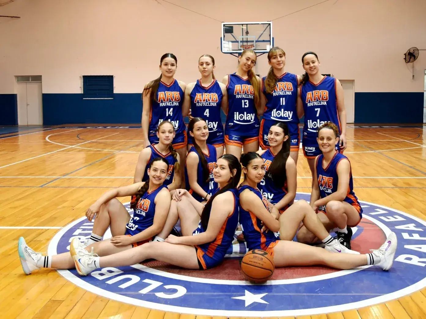 La U15 femenina de la Aosc. Rafaelina de Básquet. Foto:ARB