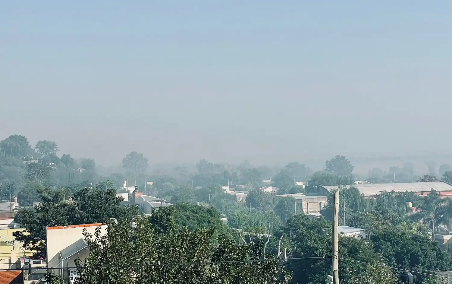 Ecocidio sin fin: El aire sigue "irrespirable" en varios municipios y en San Pedro quedaron "rodeados por el humo"