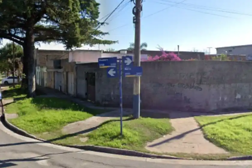 Incendio de un auto en zona oeste.