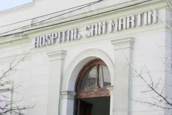 La izquierda rechazó el arancelamiento del sistema  de salud público provincial