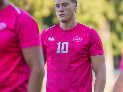 Lolo Colidio estará en el banco de relevos d elos Dogos XV esta noche en Montevideo. Foto: Prensa Dogos XV