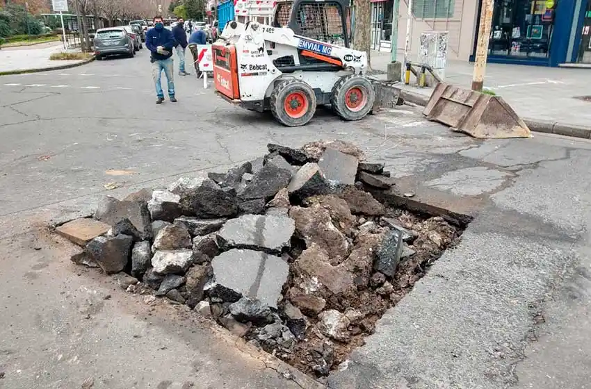 Cortes en el micro y macro centro de Mar del Plata por renovación de pavimento