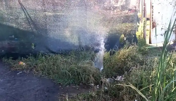 Pérdida de agua en Mateo Sbert y Lavalle
