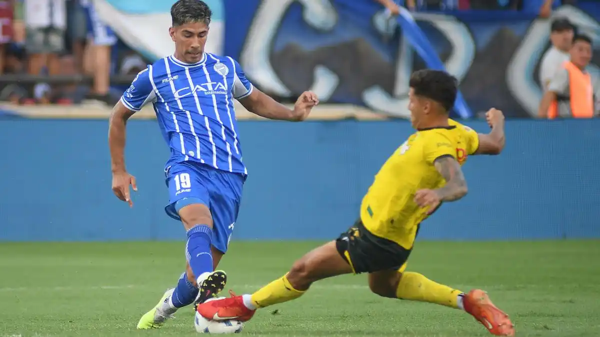 El "Tomba" derrotó al "Halcon".