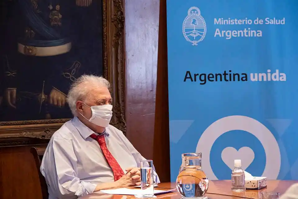 Ginés dijo que «en marzo podremos tener masivamente la vacuna» contra el coronavirus