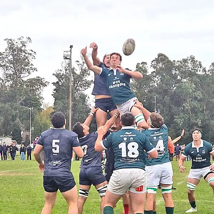 Los Cardos logró el objetivo en Mar del Plata.