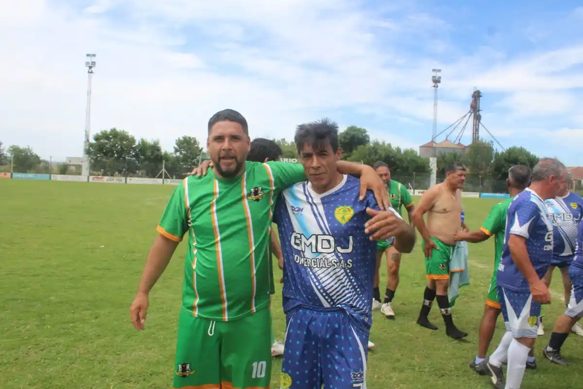 Los Amigos Solidarios