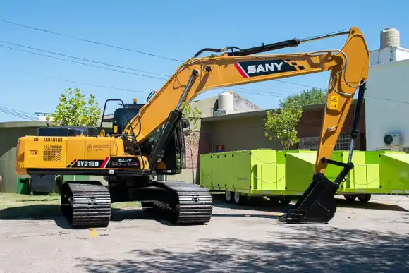 La Municipalidad de Chascomús abre licitación pública para la compra de una excavadora