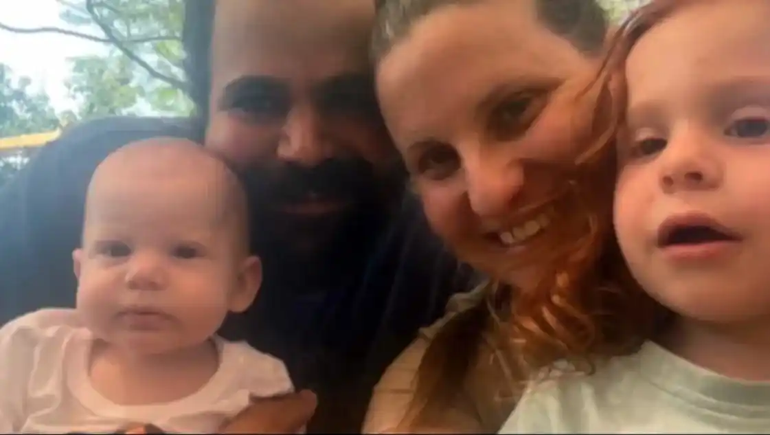 Sólo el padre sobrevivió.