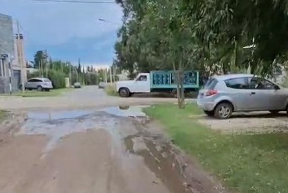 Le reclaman al Municipio que cumpla con la pavimentación de la calle Labardén