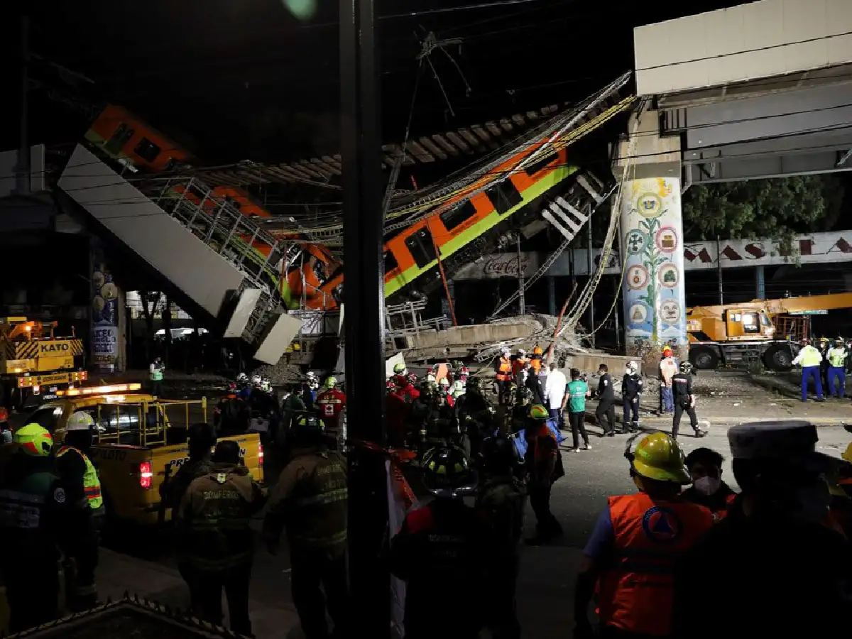 Al menos 23 muertos por el derrumbe de un tramo del metro de Ciudad de México