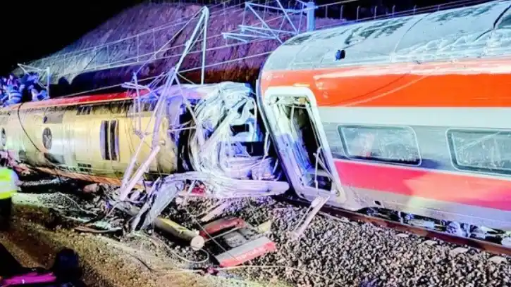 León XIV expresó cercanía y oración por las víctimas del accidente ferroviario en España