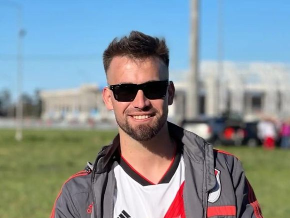 Rifa solidaria para Enzo ''Ruyer'' Solera: el premio es una camiseta original de River