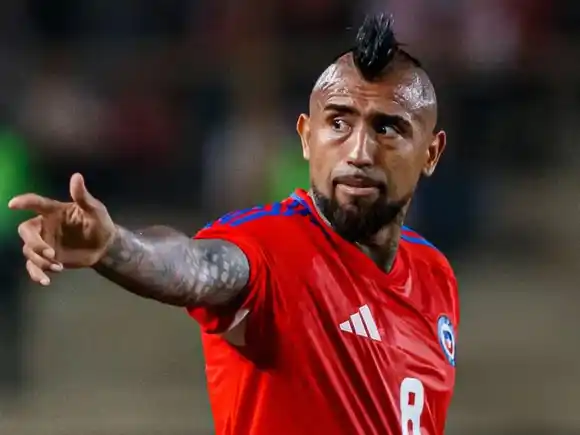 La declaración de Arturo Vidal tras la derrota de Chile ante Paraguay: "Contra Argentina va a ser mucho más fácil"
