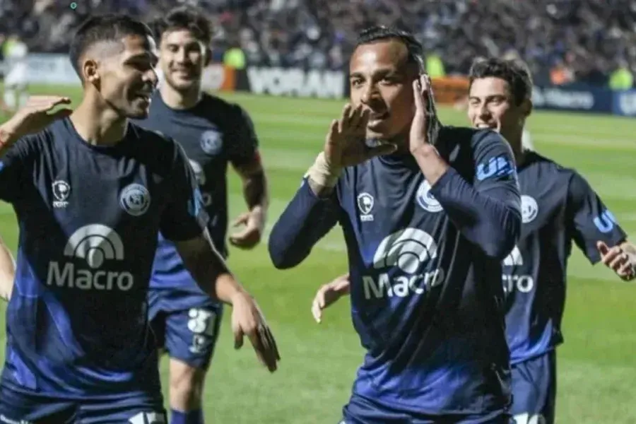 La demanda de Boca contra Sebastián Villa por incumplimiento laboral