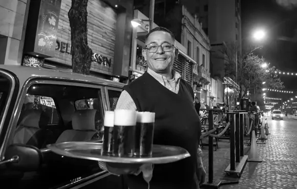 Tristeza por la muerte de un histórico trabajador de un local gastronómico de Rafaela