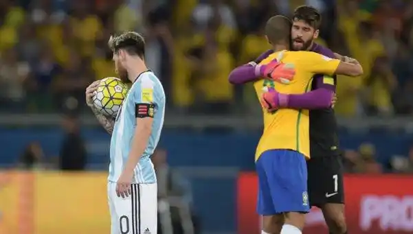 Messi: "Vendrán palos, pero vamos a salir de esta situación"