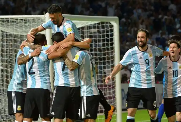 Eliminatorias Rusia 2018: Argentina le ganó 2 a 0 a Bolivia