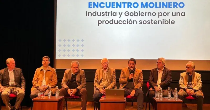 Referentes de molinos productores de harina en la Bolsa de Comercio de Rosario.