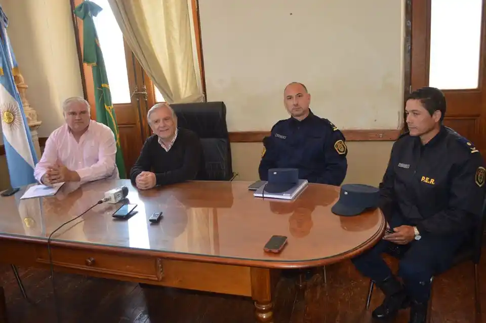 En Victoria desde este jueves se deberá salir a la calle con barbijo social