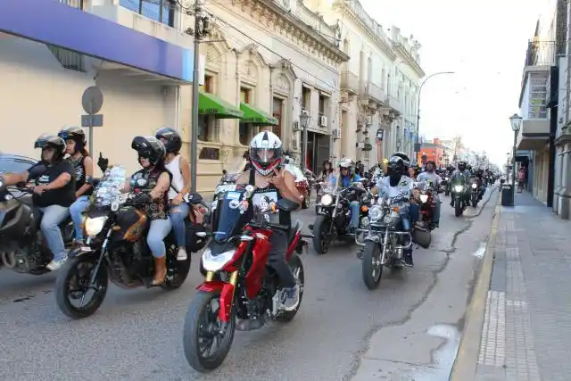 Culmina exitosamente el “1º Motoencuentro Gárgolas”