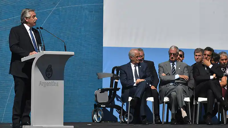 El Presidente pidió al Reino Unido “abandonar la presencia militar en las Islas Malvinas”