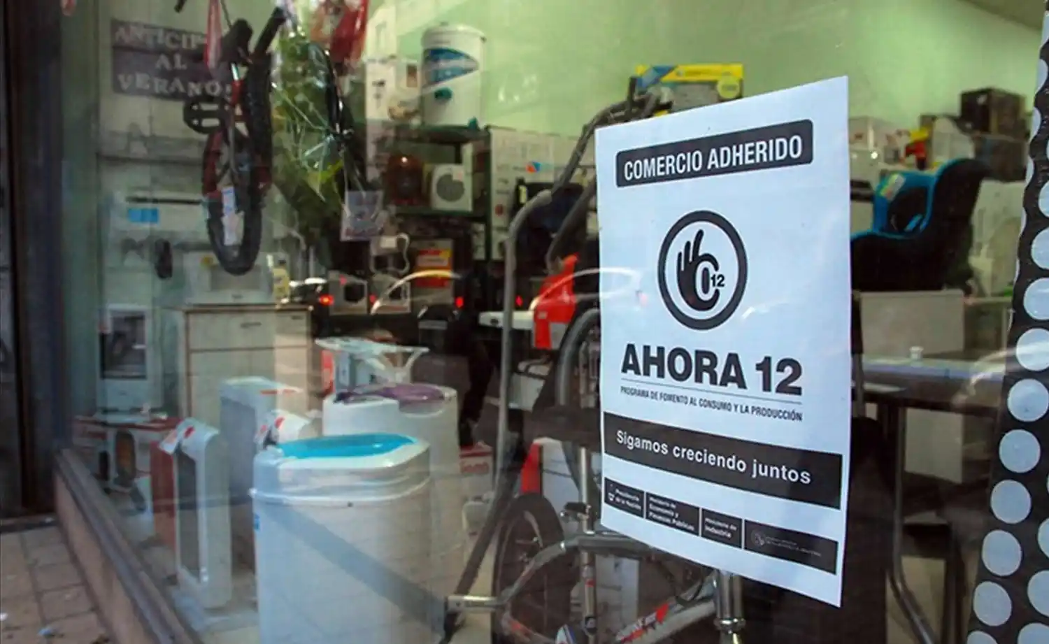 Buscan que “los comercios compitan por precios”