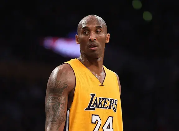 Murió la leyenda de la NBA Kobe Bryant en un accidente aéreo