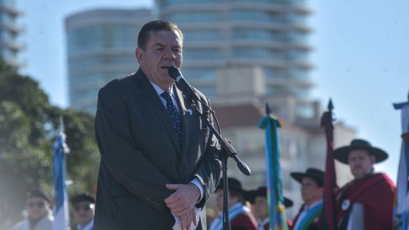 Montenegro brindó un discurso en el Parque San Martín: "la independencia no se regala, se conquista"