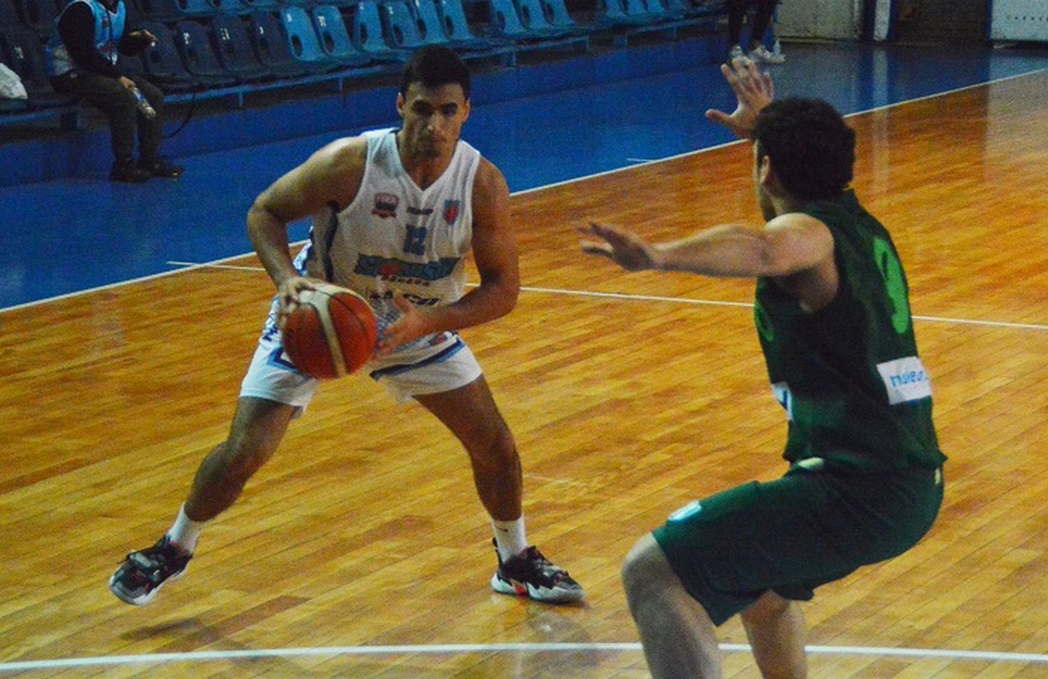 Sionista le ganó a Centro Bancario en Paraná por 67-64