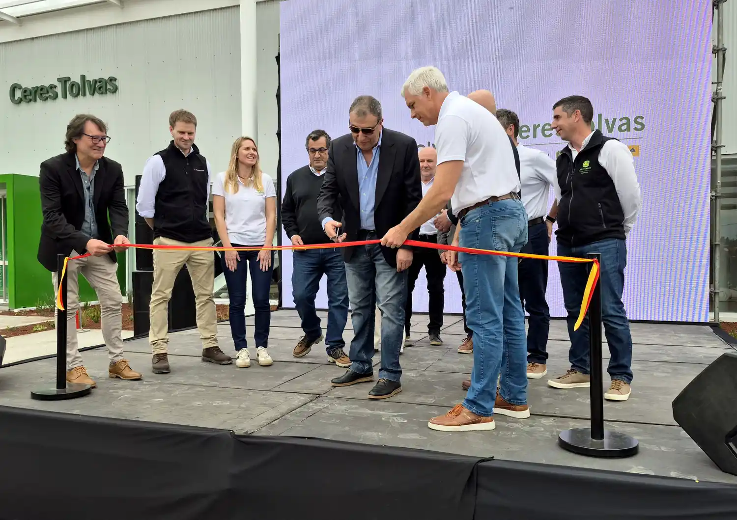 CeresTolvas inauguró sus nuevas instalaciones en Tres Arroyos