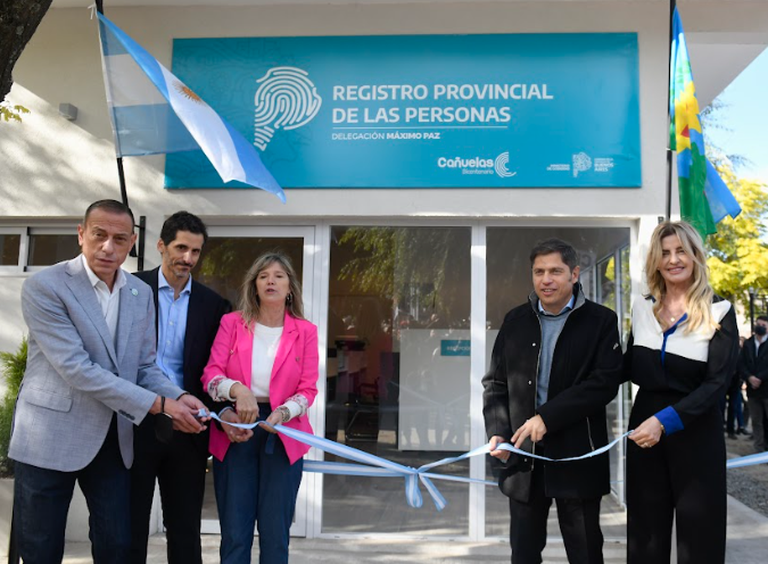 Kicillof en Máximo Paz: Inauguró sede del Registro Provincial de las Personas 