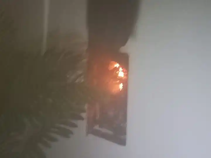 Hubo un principio de incendio en un local cerca de la Terminal de Ómnibus